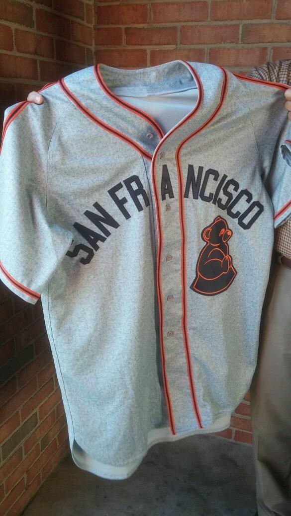 SF Giants to wear Sea Lions Negro League uniforms on Saturday