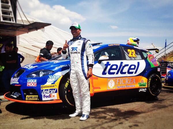 TelcelBenottoRT's tweet photo. 1er carrera de la temporada, 1er Pole para @Telcel_Racing. Felicidades @1AntonioPerez y gran trabajo de @guayo22! http://t.co/seHZ2lAi5k