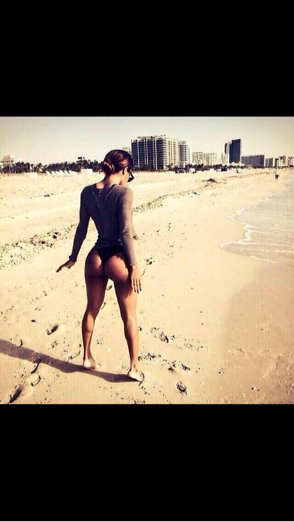 PostBadRateAss's tweet image. L'été arrive ! Vous en dites quoi ? #postbadass #ass