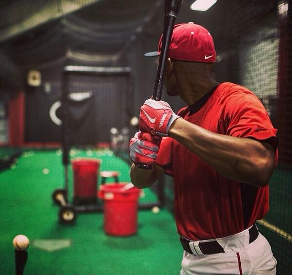 BaseballPosts__'s tweet image. There is no off season.