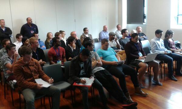 petradamek's tweet photo. #innes48 pitching workshop nz's biggest #startup competition. @NetValue_NZ @soda_inc http://t.co/2CzYLxqtbE