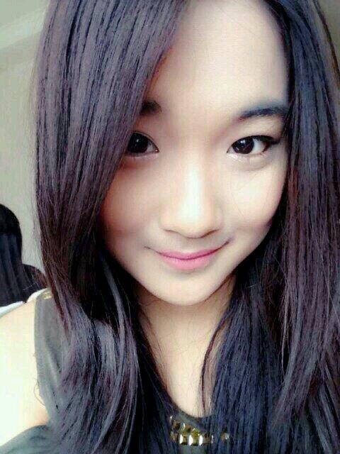 Ohayou ^-^ happy sundya aemuanyaaa ><