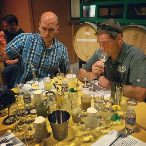 FirestoneWalker's tweet photo. Sometimes, you just gotta blend your own gin cocktails! #refinddistillery #la2fw2 @villicanawinery http://t.co/Gb6l0eR8Ib