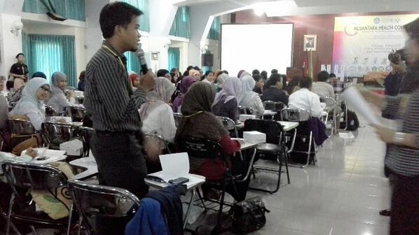 Sharing pengalaman peserta mengenai kolaborasi kesehatan #NHC2014 <a href="/NHCJatim/">NHC regional 6</a>