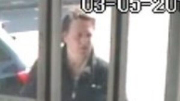 RugbyWal's tweet image. Anyone know this man ? He threatened my wife with a claw hammer yesterday demanding money ! Please RT thanks