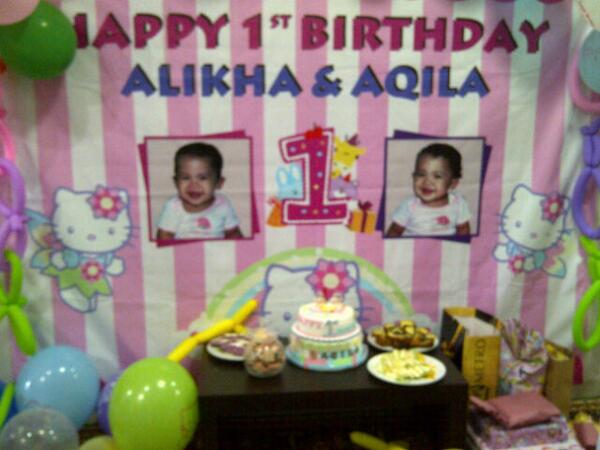 rischa2002's tweet photo. Birthday party kaka alikha and ade aqila! Selamat ulang tahun twins http://t.co/bL69z9zcug