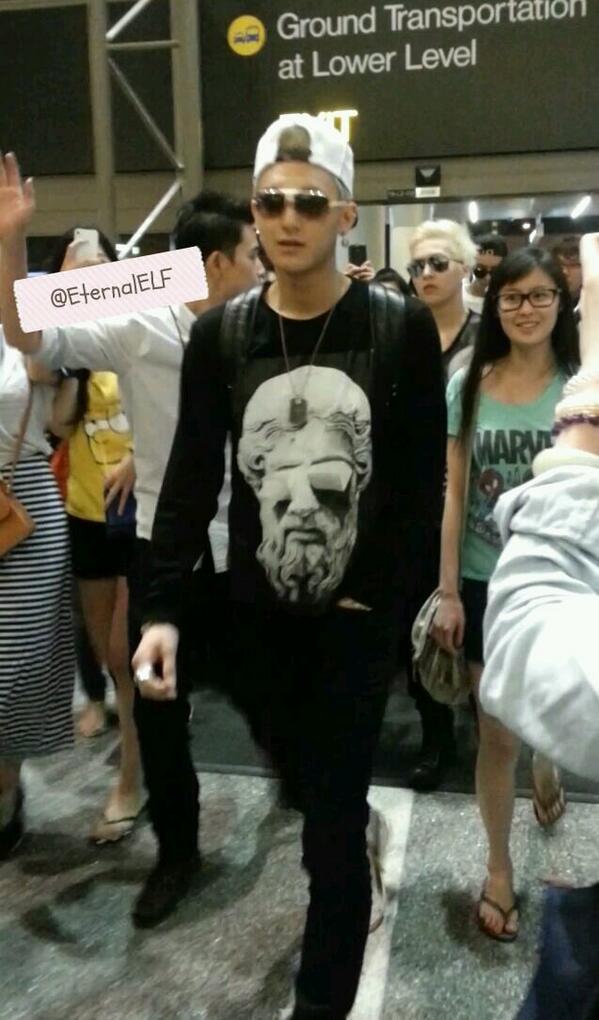 EternalELF's tweet photo. Tao at LAX 140403 http://t.co/30CYH1R4mJ