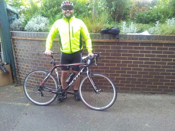 The sun is shining & I'm all set for the @PilgrimsHospice 78 mile ride. #Stronglikeox