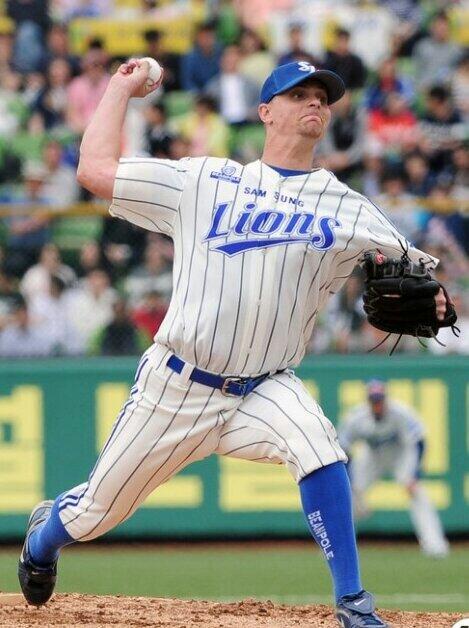 LionsNB's tweet photo. That was one DECENT pitching!! Erin and Tripp would be happy for you. http://t.co/PUpauNdVlM
