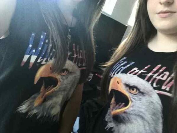 Laaaani_'s tweet photo. Matching outfit time!! #@Alesha_B5 #wildatheart #@ccbvb http://t.co/nMYiQGobhp