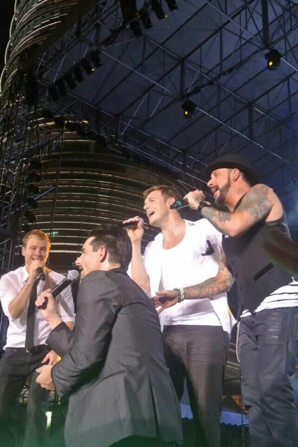 hael_30's tweet photo. The "ALL TIME FAVORITE BOY BAND"- yes indeed my all time favorite for LIFE.. @nickcarter @skulleeroz #ASAPSummerFest http://t.co/DZWPvaledL