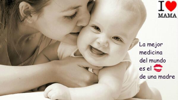 AutismoDiario's tweet photo. A todas las madres en vuestro día, por ser ejemplo de amor, sacrificio y dedicación. #FelizDiaDeLaSupermadre http://t.co/n7gsUhbKlF
