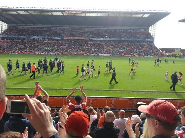 shedbong's tweet photo. My last game at the brit yesterday before i fly off,  very emotional! Looking forward to brom away now! http://t.co/P001qhYE5u