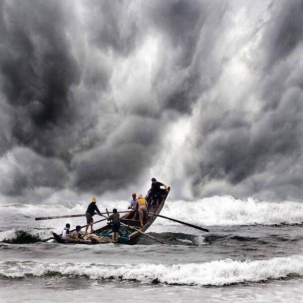Gabriele_Corno's tweet image. Strength of Courage @ Mui Ne, Vietnam #boat #storm #CGE #fishermen