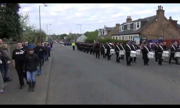 ammfb1988's tweet photo. The band at Craigneuk on Friday #MurphyArmy #WeAreTheMurphy http://t.co/zahaVsqkpR
