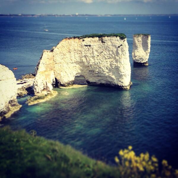THSgeog's tweet photo. Hanging out with Old Harry on a sunny Sunday! http://t.co/CGNJfNrefl