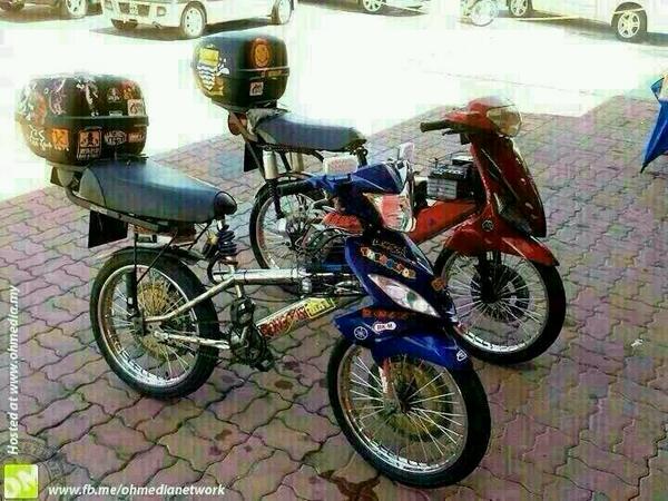 dila8911's tweet photo. LC135&amp;Novo135 rm3K 1 owner kn transfer sbh nk pki duit,blh nego klu nk.Gran ada.2biji rm3k.Urgent.Mmbe kn tuka 24 jm http://t.co/31Aq5WGHFu