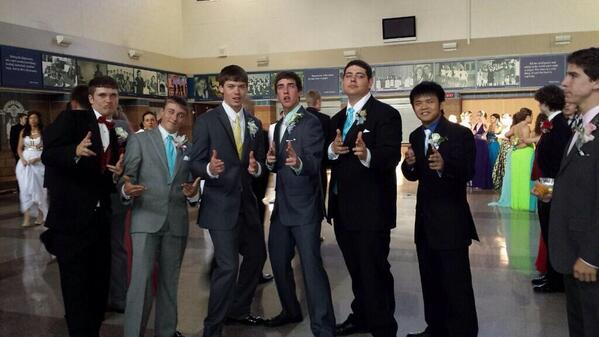 phsgolfsquad's tweet photo. GOLF WANG WAS STRAPPED AT PROM @CavanFinn @J_broz04 @Zach_Roberts5 @VankirkKade @ProdigyLechuga @VietmanDan http://t.co/ucnCjgkufA