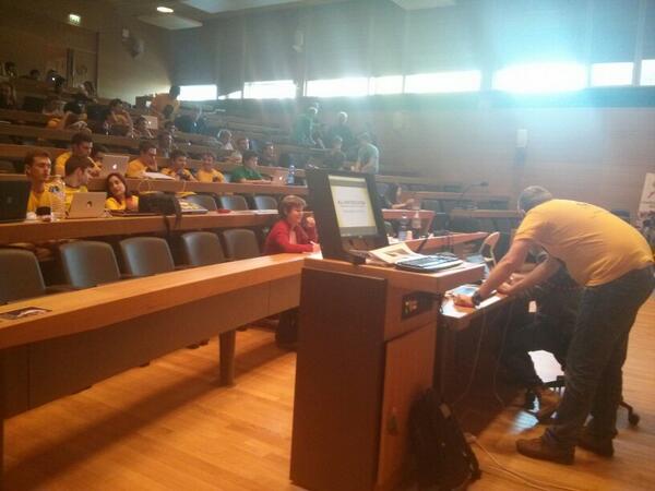 HECParisEnt's tweet photo. Final pitches about to start! Be ready to convince the jury in 5mns! #SWHEC http://t.co/HLNr2jjIzP