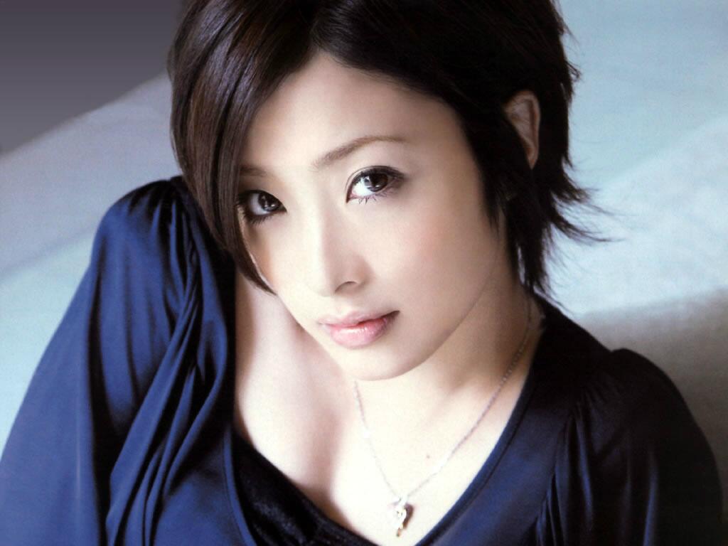 ビターブラッド ドラマ در توییتر 改めてキャスト 出演者 おさらい まだ未発表だがキャストに上戸彩の名も挙がっている 上戸彩 うえとあや ビターブラッド 年月日 1985年9月14日 28歳 出生地 東京都練馬区 身長 162 Cm 血液型 O型 女優 歌手 Http T Co