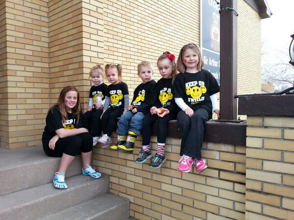 kim_comartin's tweet photo. With Keep on S' myelin team at #MSWalk2014 http://t.co/L7XEllCGfm