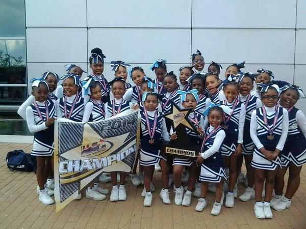 BES2012LLC's tweet photo. Garfield Prep Cheerleaders. 4 Time National Champions # US Finals #Be the Best! #Back-to-Back-to-Back-to-Back http://t.co/MuX4b4LNTm