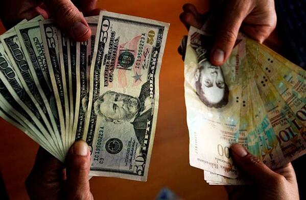 Laiguanatv's tweet image. Empresa recibe millones de dólares baratos semanales que luego paga a una mafia goo.gl/PJXQVb          . ,'