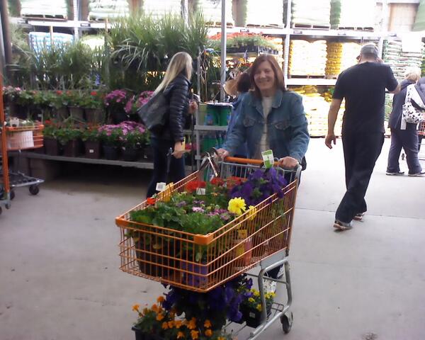 Happy Shopper #HomeDepot #Freeport