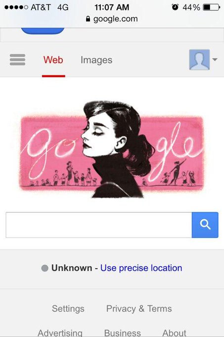 2nd time this week I've been told I look like Audrey Hepburn. Today I was told I just look like the google<a href="/tag/nashville"class="tags"><span>#nashville</span></a><a href="/tag/kmscalifornia"class="tags"><span>#kmscalifornia</span></a><a href="/tag/hairshow"class="tags"><span>#hairshow</span></a>