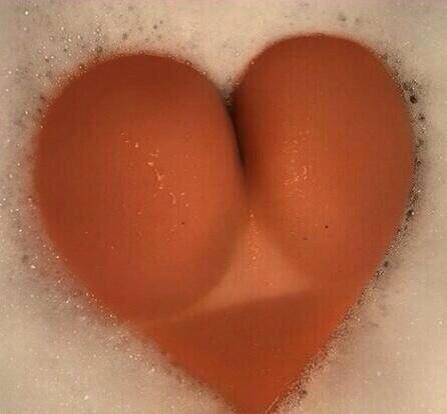 DaGoodThings's tweet image. heart