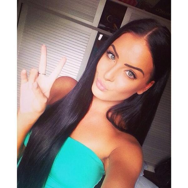 badgalgabbi's tweet photo. new avi :* http://t.co/JnqJMXkY63