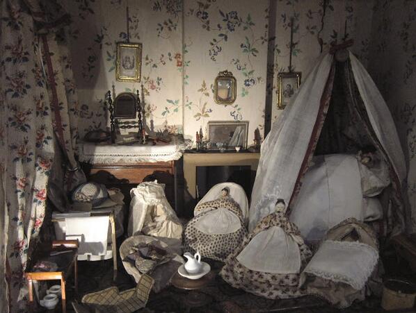 ROYALTY FREE MUSIC BOX SONG FOR YOUR DOCUMENTARY AVAILABLE>>>productiontrax.com/royalty-free-m… …