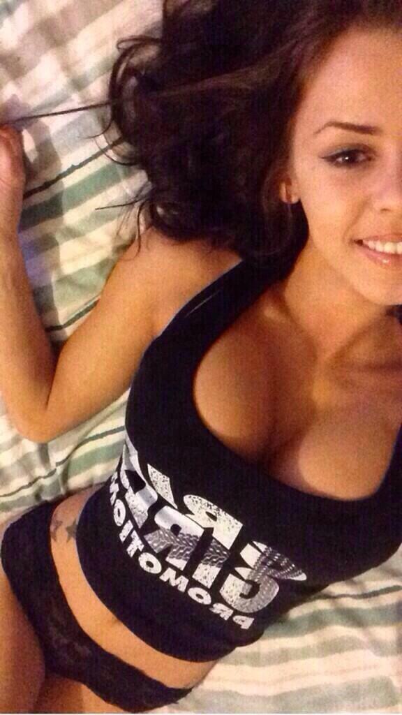 Post Bad Selfie tweet media