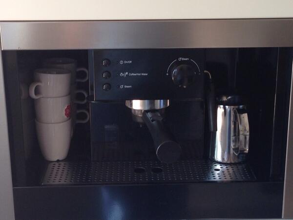 campagne bereik betreden توییتر \ Bas Donderwinkel در توییتر: «Mijn #ikea inbouw koffie apparaat  lekt als een zeef. Geen garantie meer. Is er toch wat te regelen  @IKEANederland ? http://t.co/QzP4iBrhNs»