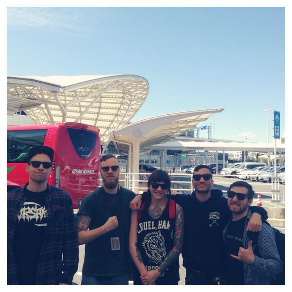 loyaltothegrave's tweet photo. Heading to 渋谷GAME w/ WOLF DOWN御一行(｀_´)ゞ 初の日本、アジアツアー一発目を非常に楽しみにしてるので是非会場へ〜TABラスト、LTTGも東京凱旋かまします! HC LIVES楽しみましょう! http://t.co/ZTV5UXbcym