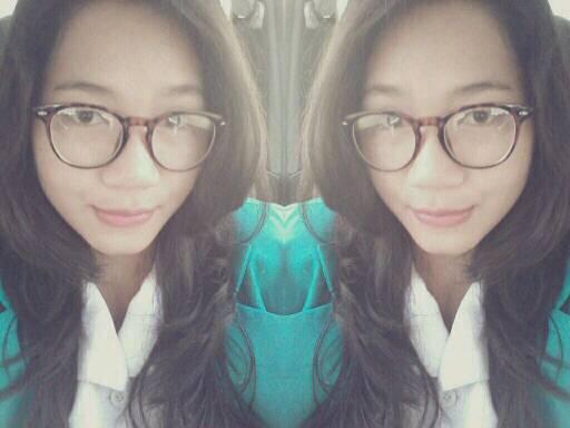 ayulestari324's tweet photo. Me http://t.co/9y2mNyLocf