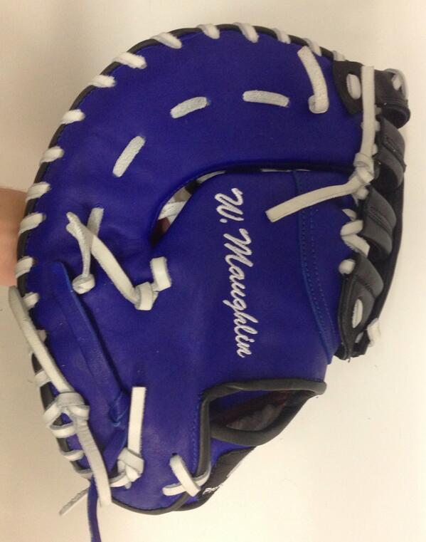44 pro gloves first base