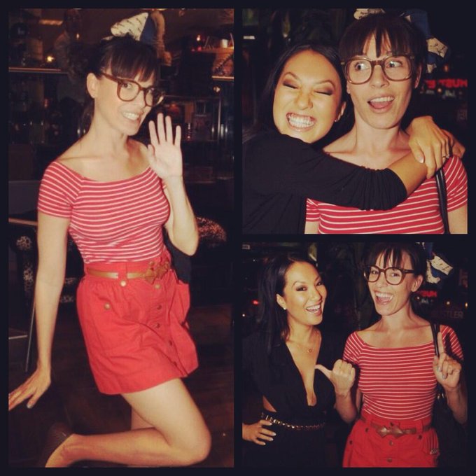 Ms @danadearmond with her number one and number two fans http://t.co/SB3IxOb2vF