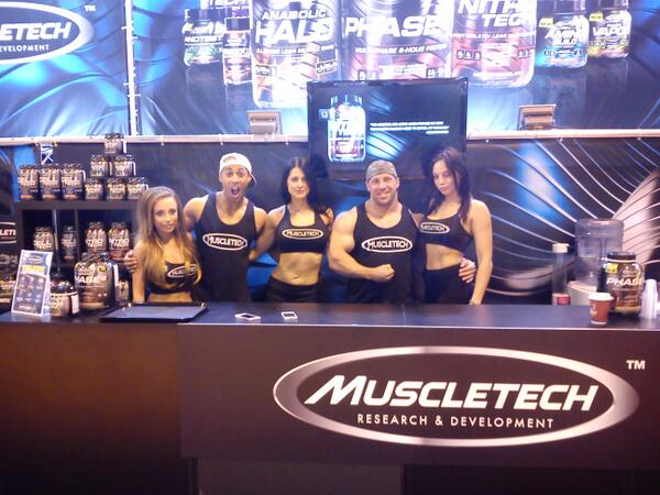 RobCannon26's tweet photo. Ready to go for day 2 at the bodypower behind the @MuscleTech booth, lets av it!!
#theteam http://t.co/HQWv3iGloE