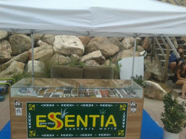 Essentia Grow-shop tweet media