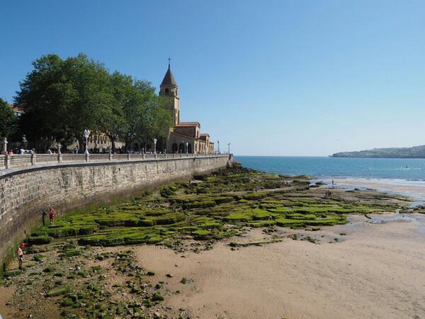 EgeaFotografia's tweet photo. Día de verano en #Gijon @QHacerEnGijon http://t.co/sIFDmGiY8b