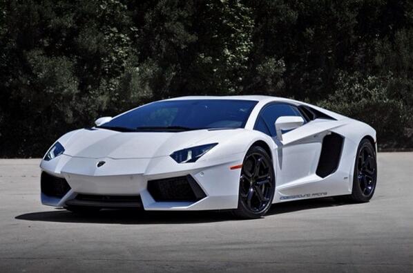 UberFootbalI's tweet image. With Lionel Messi's new contract, he can buy a new Lamborghini Aventador every 7 days.