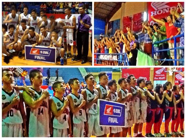dblindonesia's tweet photo. Tiket final terakhir di Semarang untuk putra @Theresiana1SMG! selamat! #HondaDBL2014 #CentralJavaSeriesNorthRegion http://t.co/maVBD11NsM