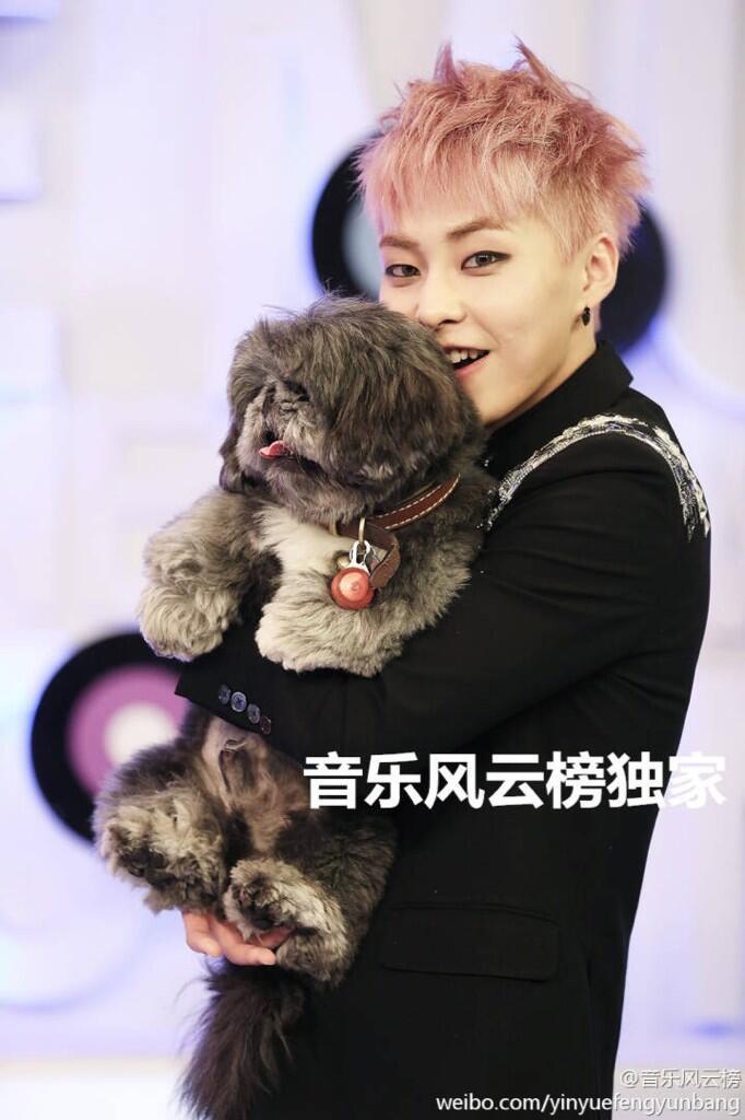 Bn1AdbSIEAA8Ai3.jpg:large