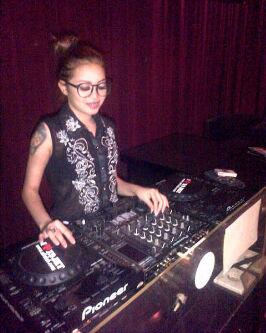 Pingin main Dj lg :(