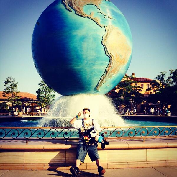 Heshteg ネズミの国 V Tvittere