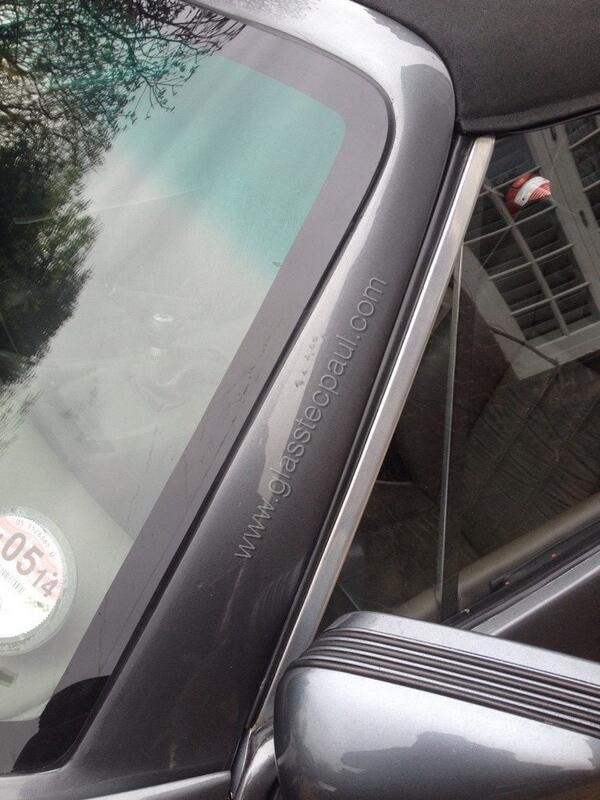 WindscreenGlass's tweet image. RT @glasstec_paul: TVR V8S windscreens are not for your average Joe Fitter to do.