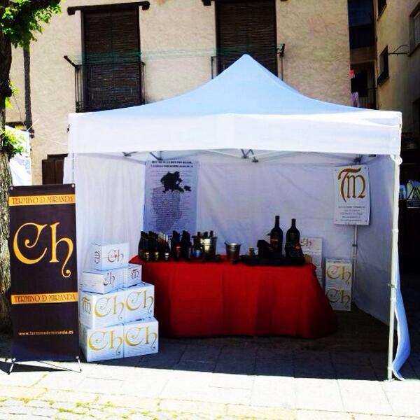 TerminoMiranda's tweet photo. Comenzamos el fin de semana en #Covarrubias http://t.co/s5wXvCms65