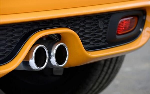 DrivingInHeels's tweet photo. My 4 year old nephew calls them "smoker pipes" aka twin exhaust pipes to you &amp; I! @Turbo_Torque @MINISouthAfrica http://t.co/HgxxyCKlYe