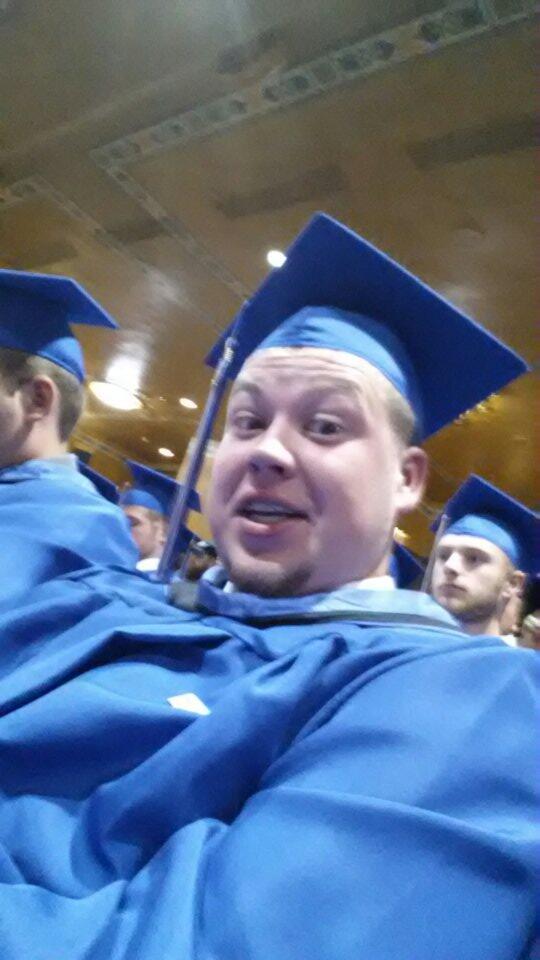 PRB_2_'s tweet photo. #PCTgrad http://t.co/zoAUNqR9Hm